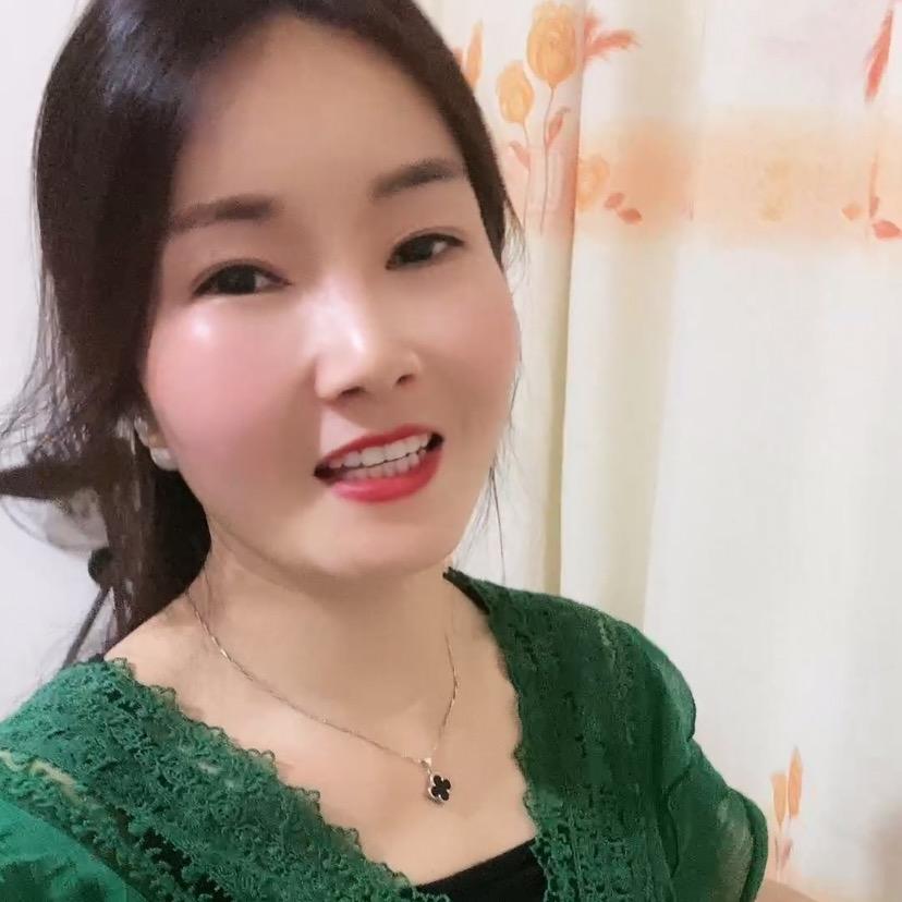 巧姐(●✿∀✿●)