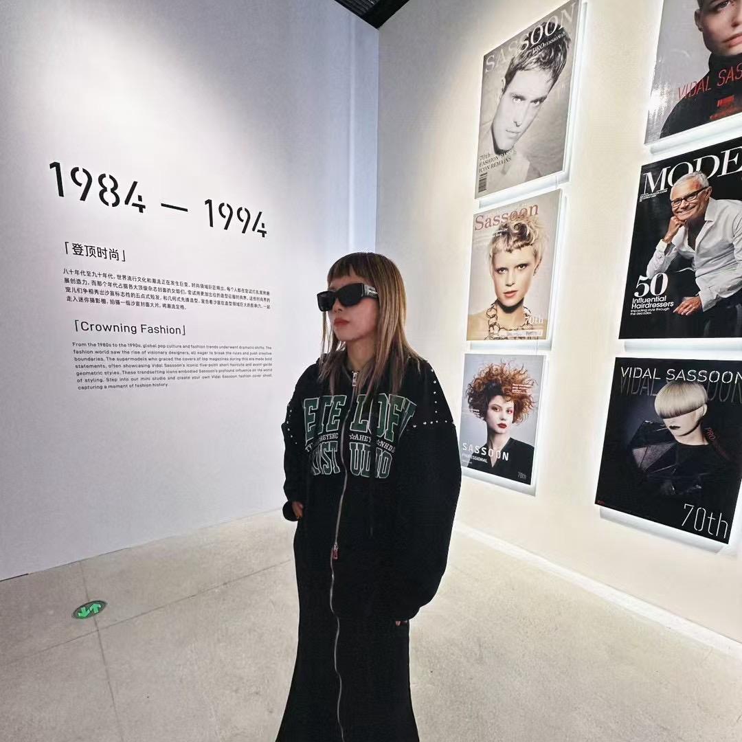 一个奇 只会染发的黎子欢