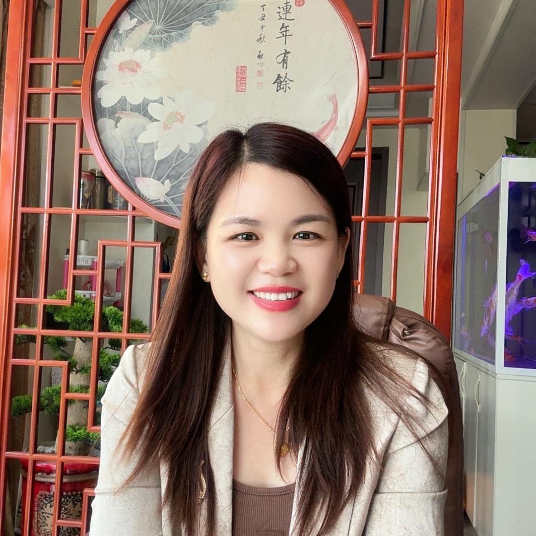 小玲姐在潮州卖女装17年(魅力辞典女装)