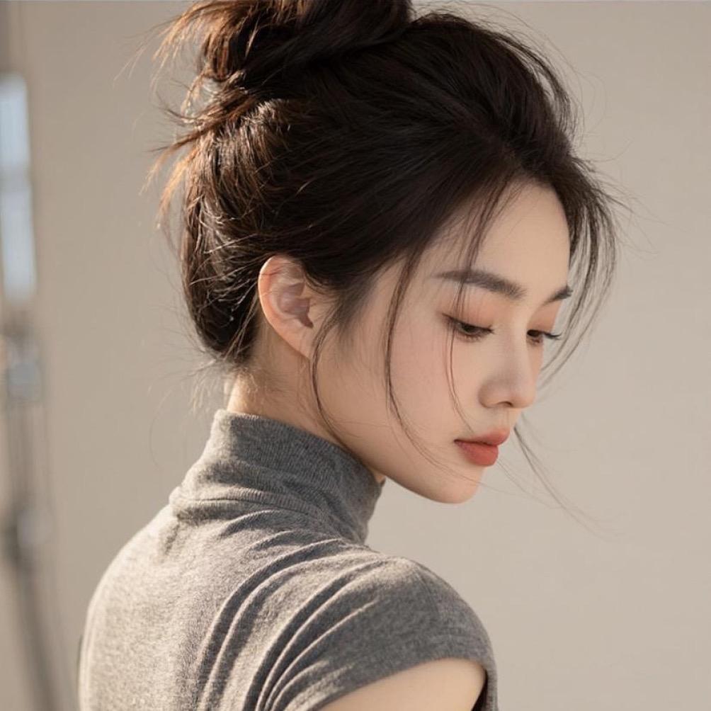 ༺  L ༻
