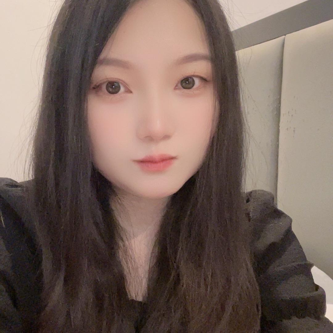 面包树上的女人