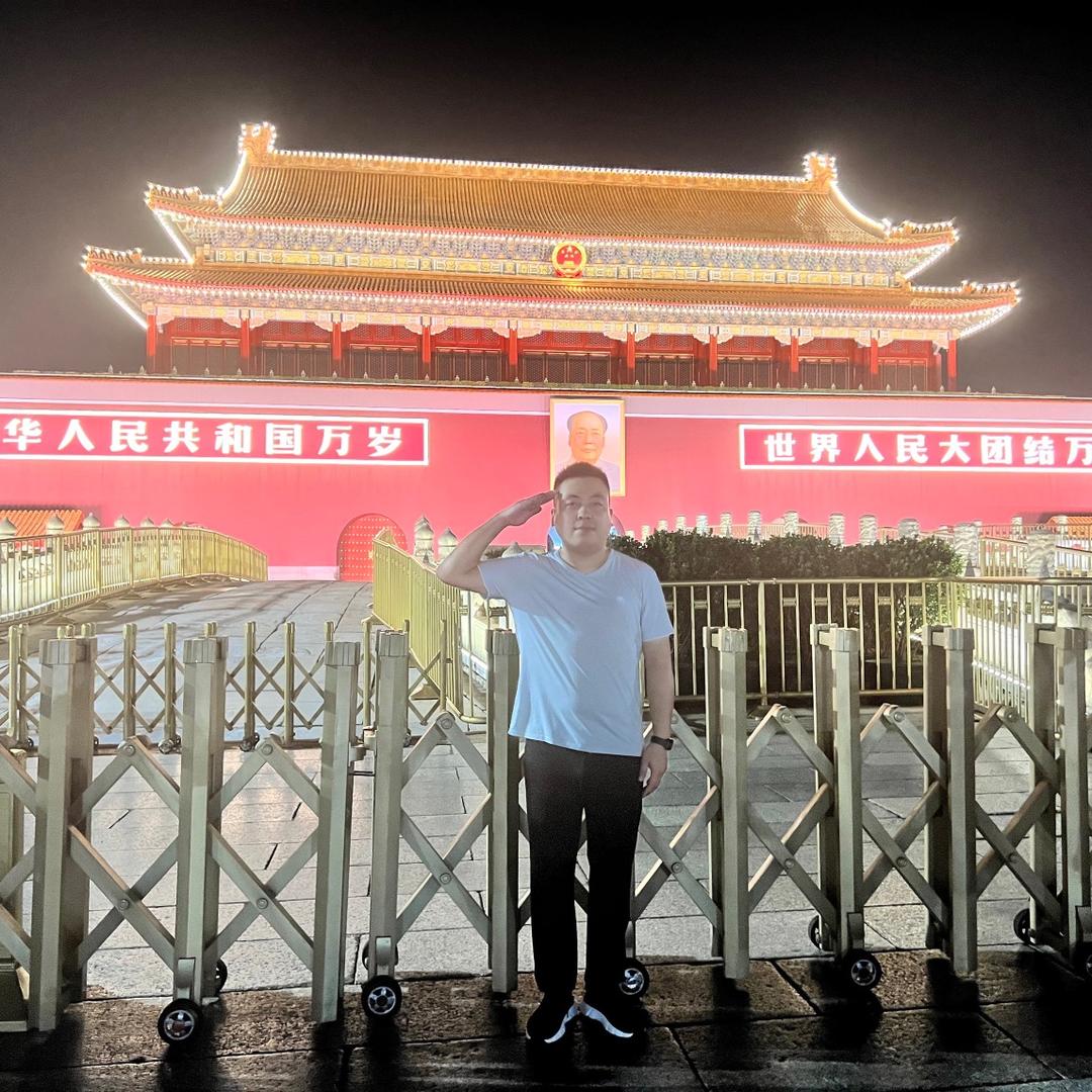 不爱吃糖豆先生