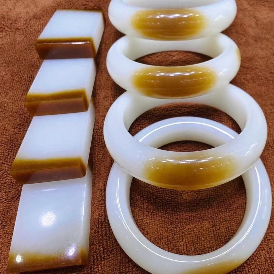 麦哥美玉（且末县）