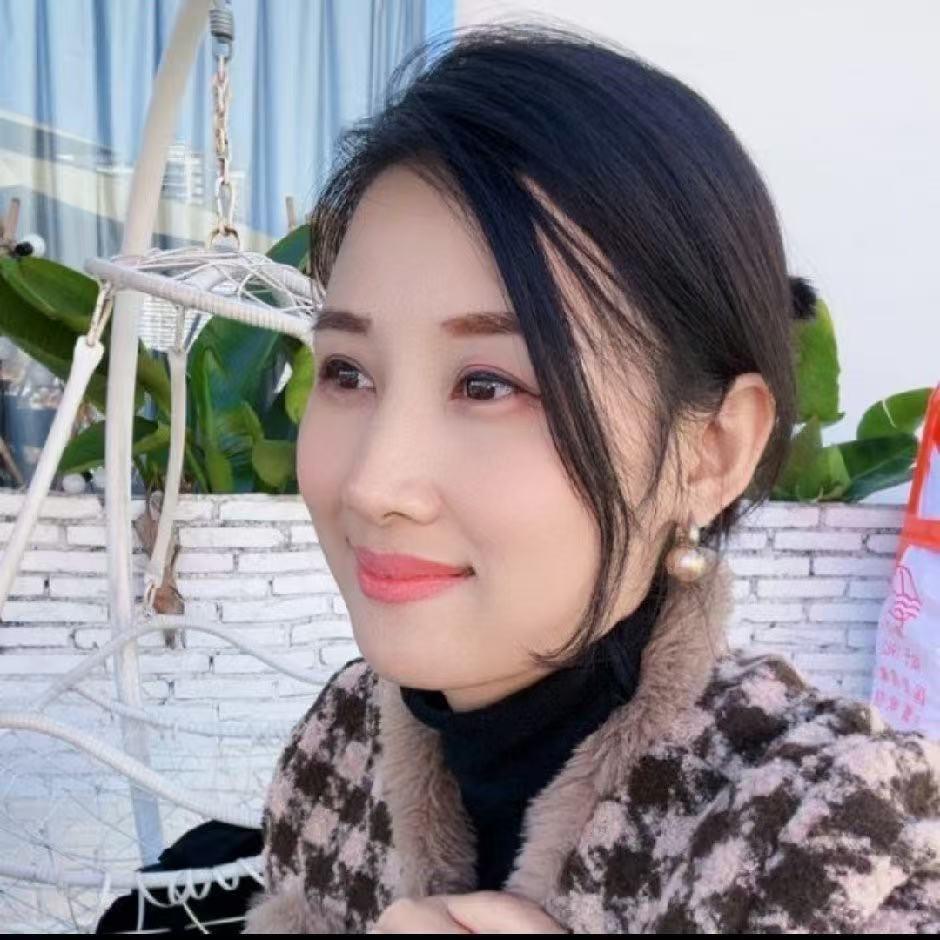 岚岚品牌专柜女装