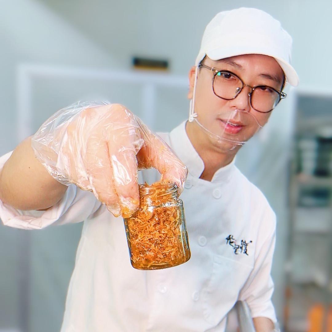 花尾渡有食神