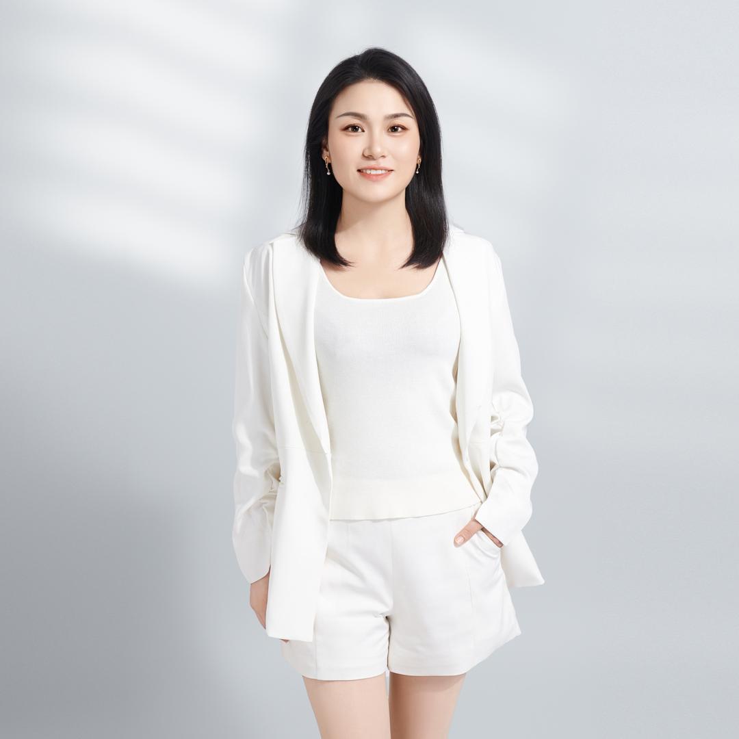 传记奢品 金露Lucy