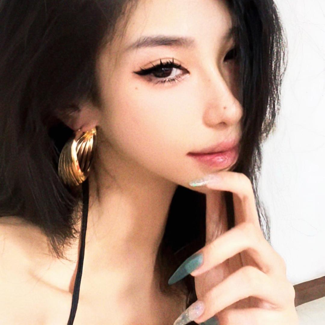Qinyss_