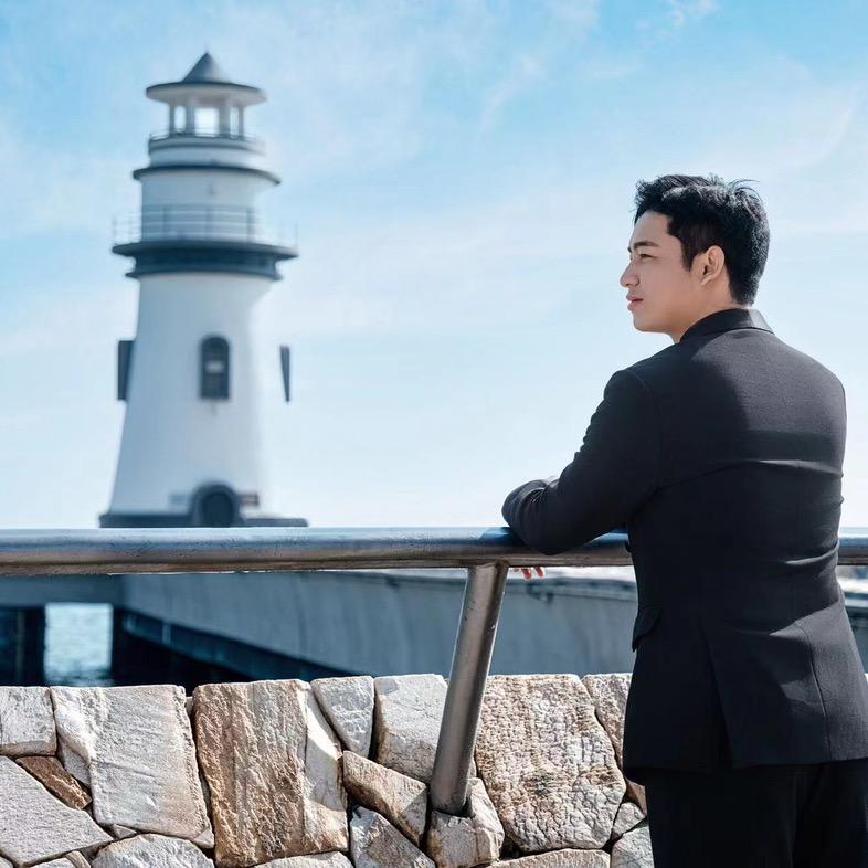 小蓝做人力资源