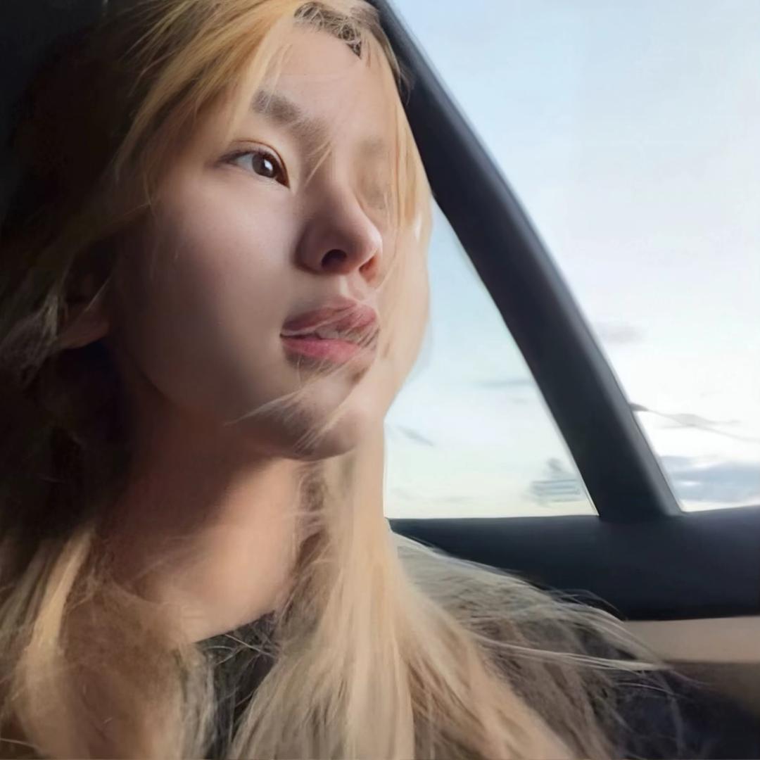 ㅤ ㅤㅤ ㅤ你又怎么了