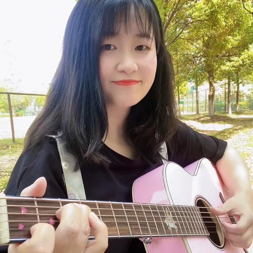 影子琴行小罐子 吉他