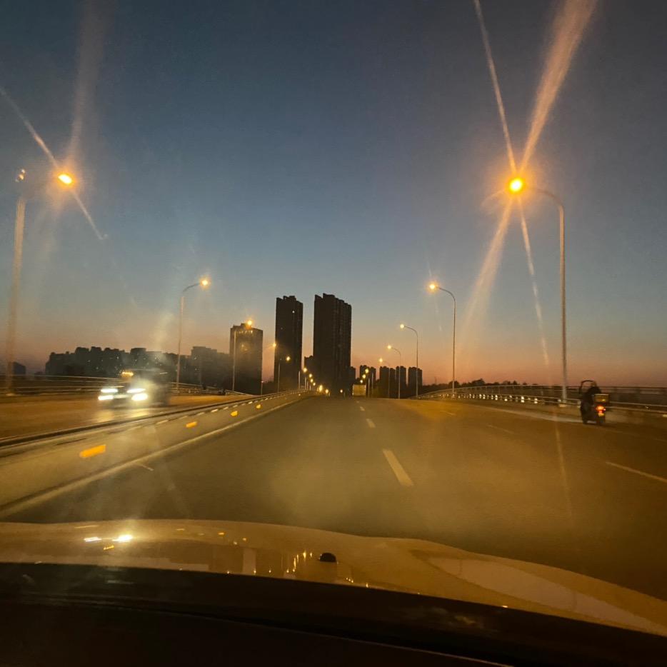 打跑胡子的大脸