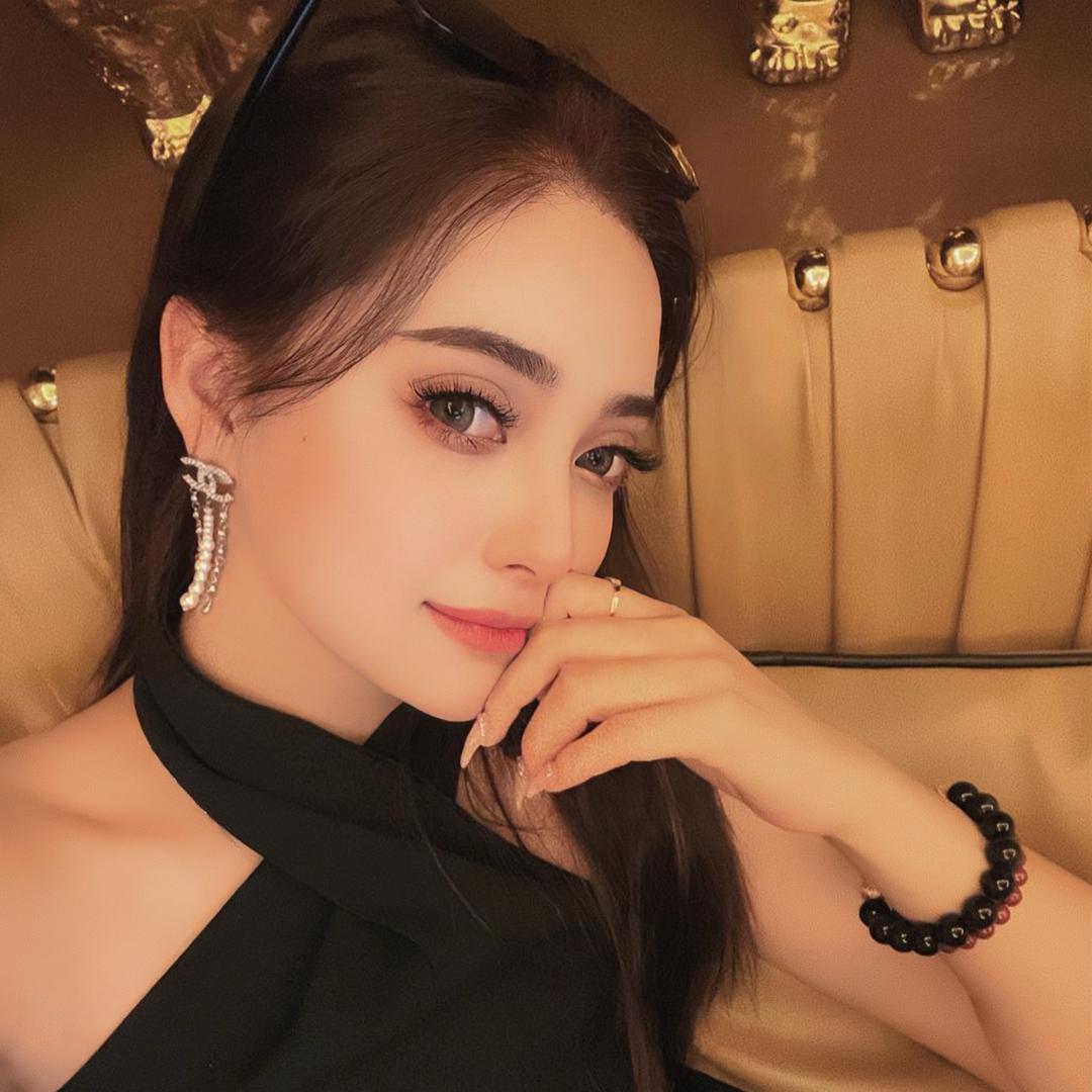 迪丽萨女装