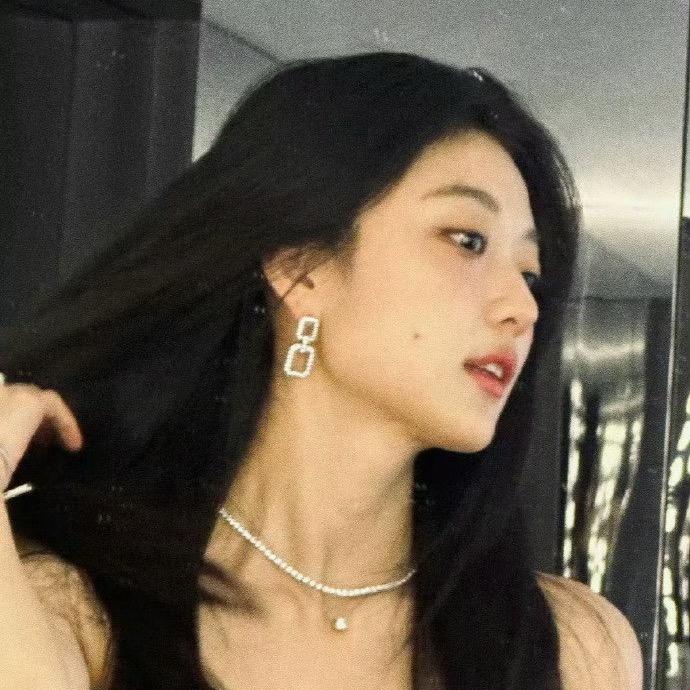 不是周啊