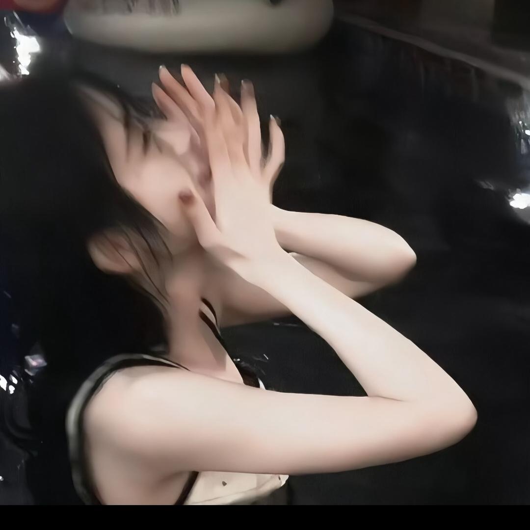 兔兔𝓒.