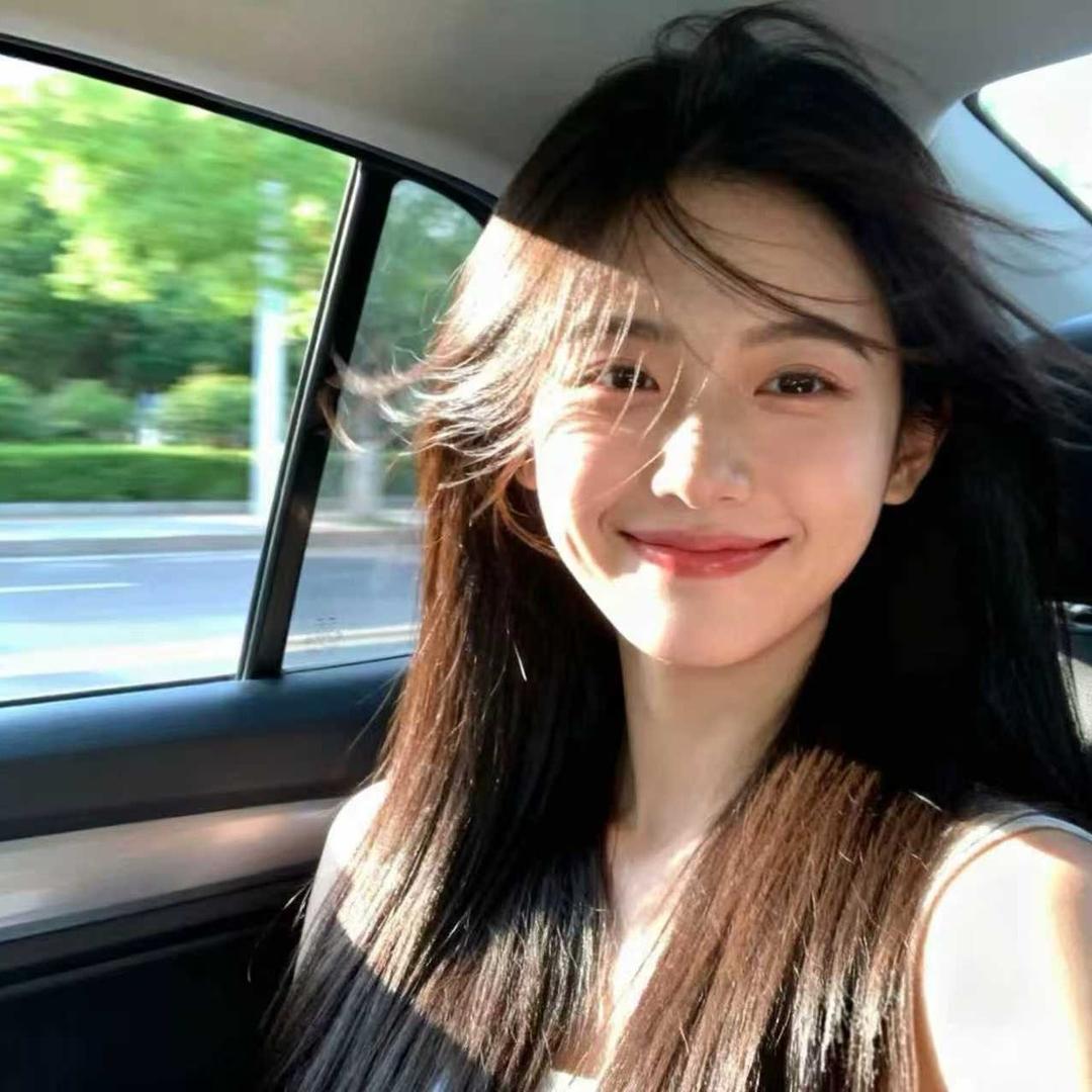 ₩₱₭ 周粥爱吃鱼🥣