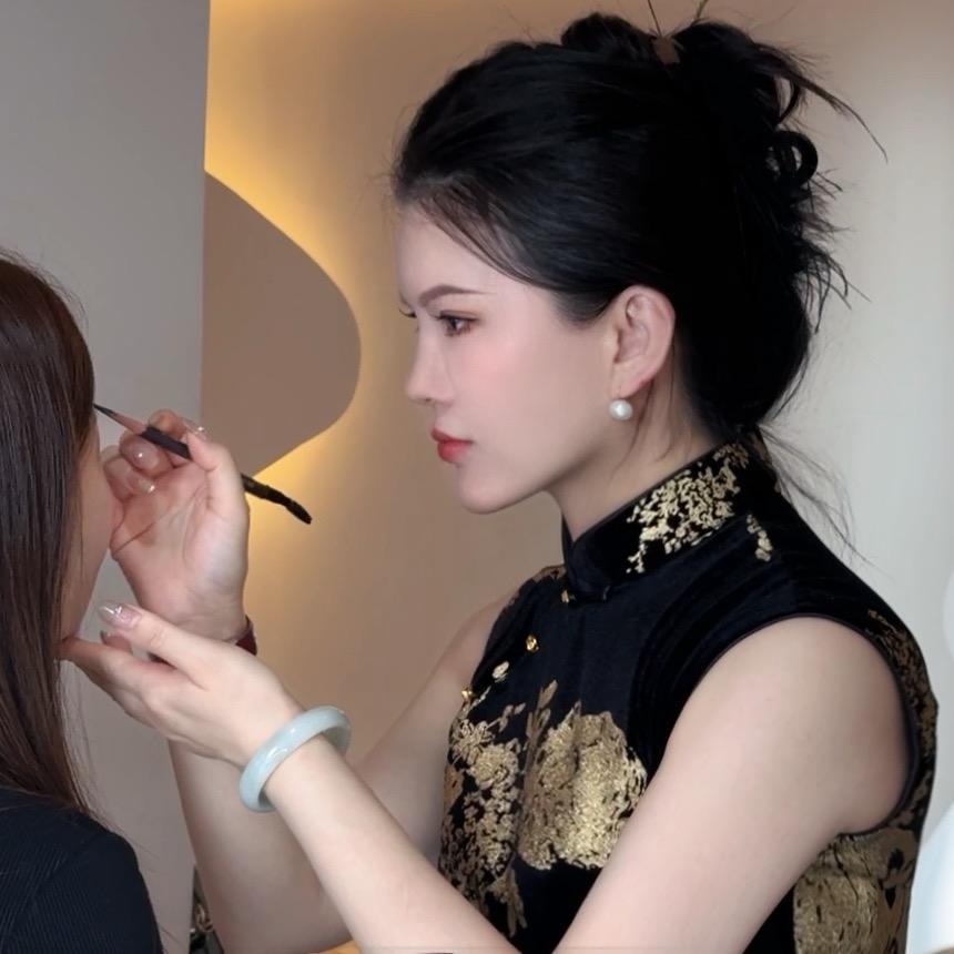 在南京做眉毛的小溪        恋姿魅