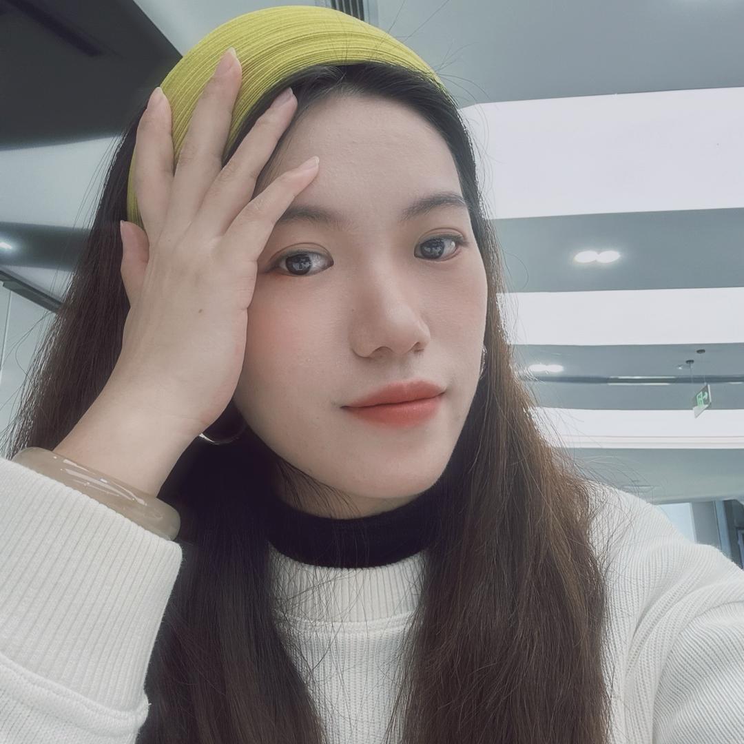 瑾西美学店主·辰辰