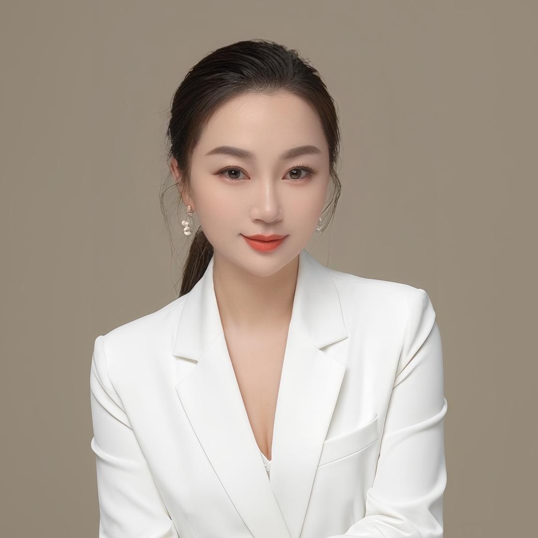 小小何