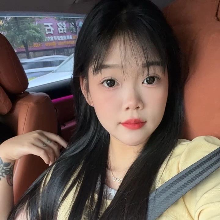 小美🌸