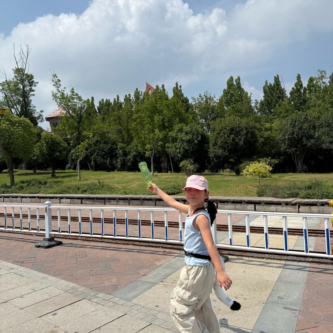 小佩淇👧
