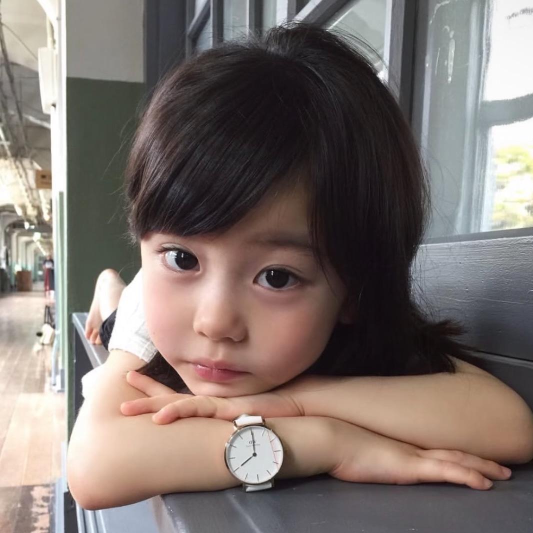小胸菜奈