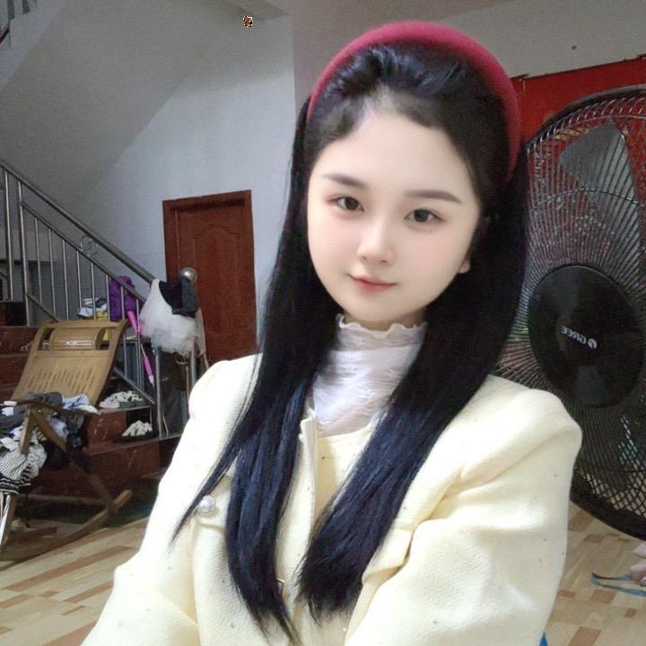 爱笑的朱朱