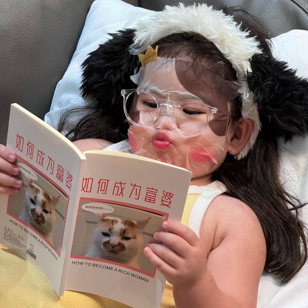 青春靓丽小美女