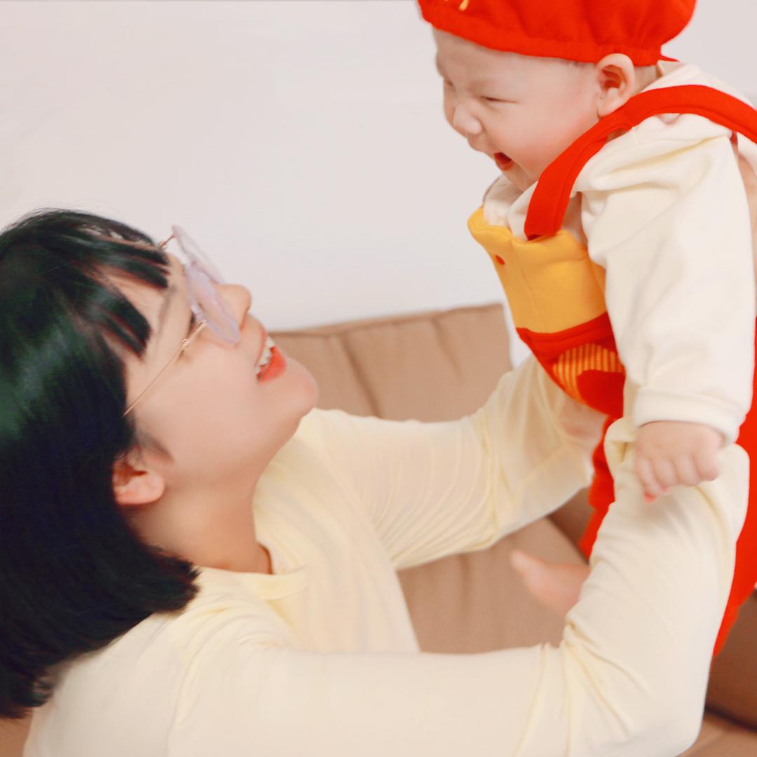 年糕妈妈是小璇(离婚重生版)