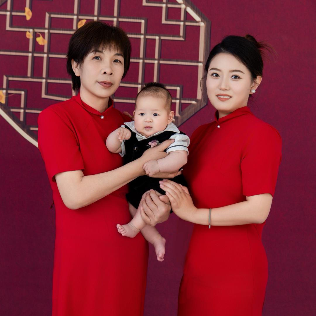 小莲与老周