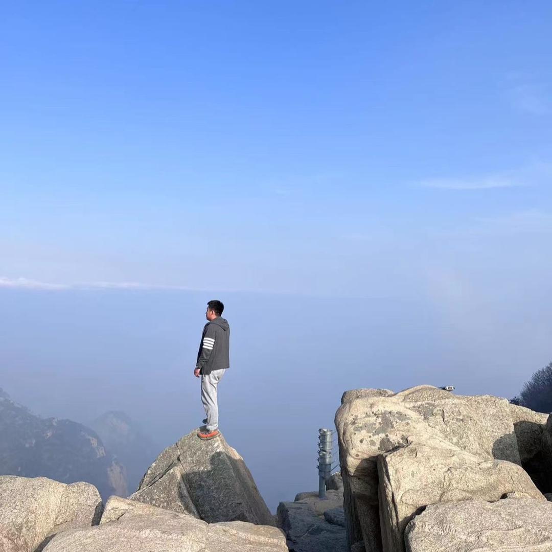 嗡嗡