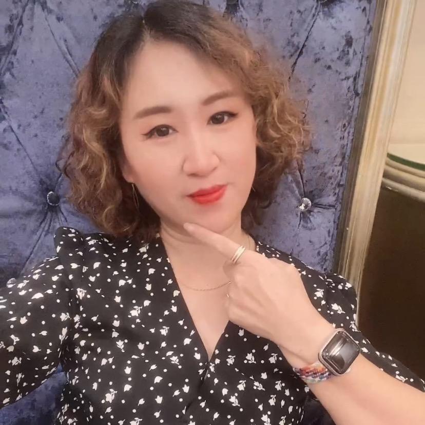 杨小羊🐏（71年🐷🐷）
