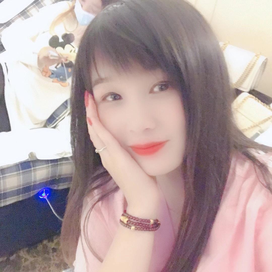 ♡ 𝟱𝟮𝟬 小仙女
