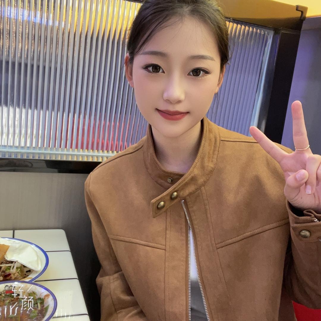 小琪.
