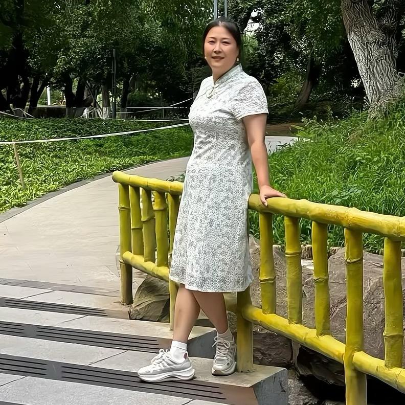 沈阳彩悦针织云姐