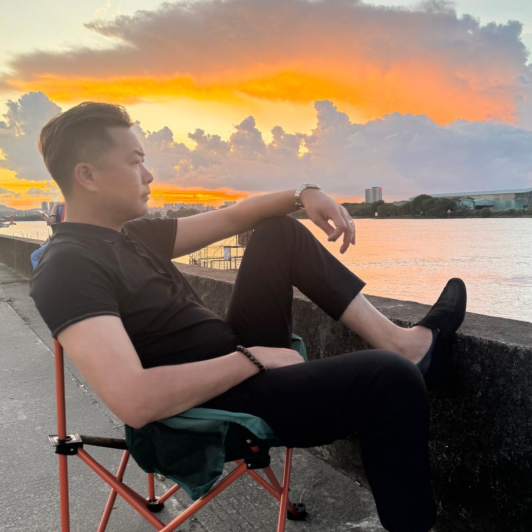 何子亮-豪诚工业地产