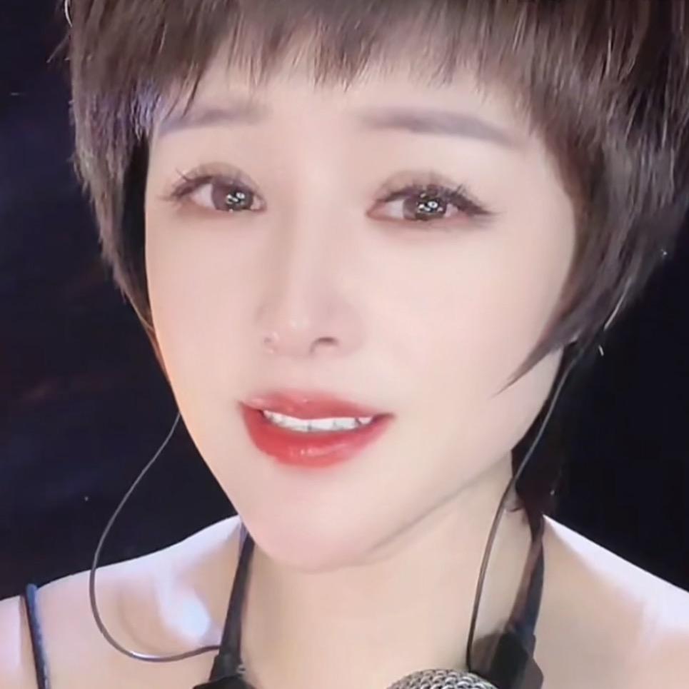 姗姗🎙️