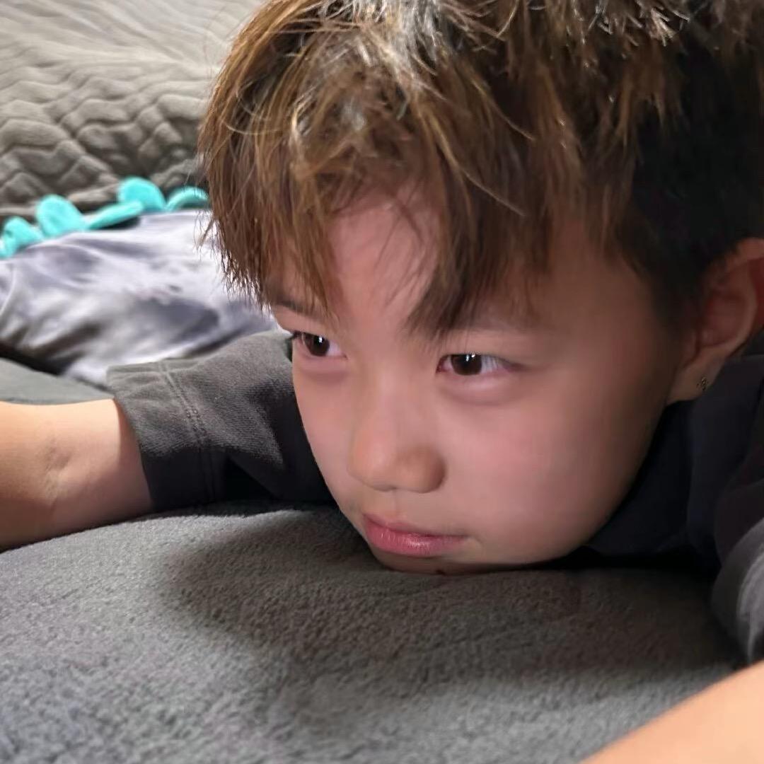初心^