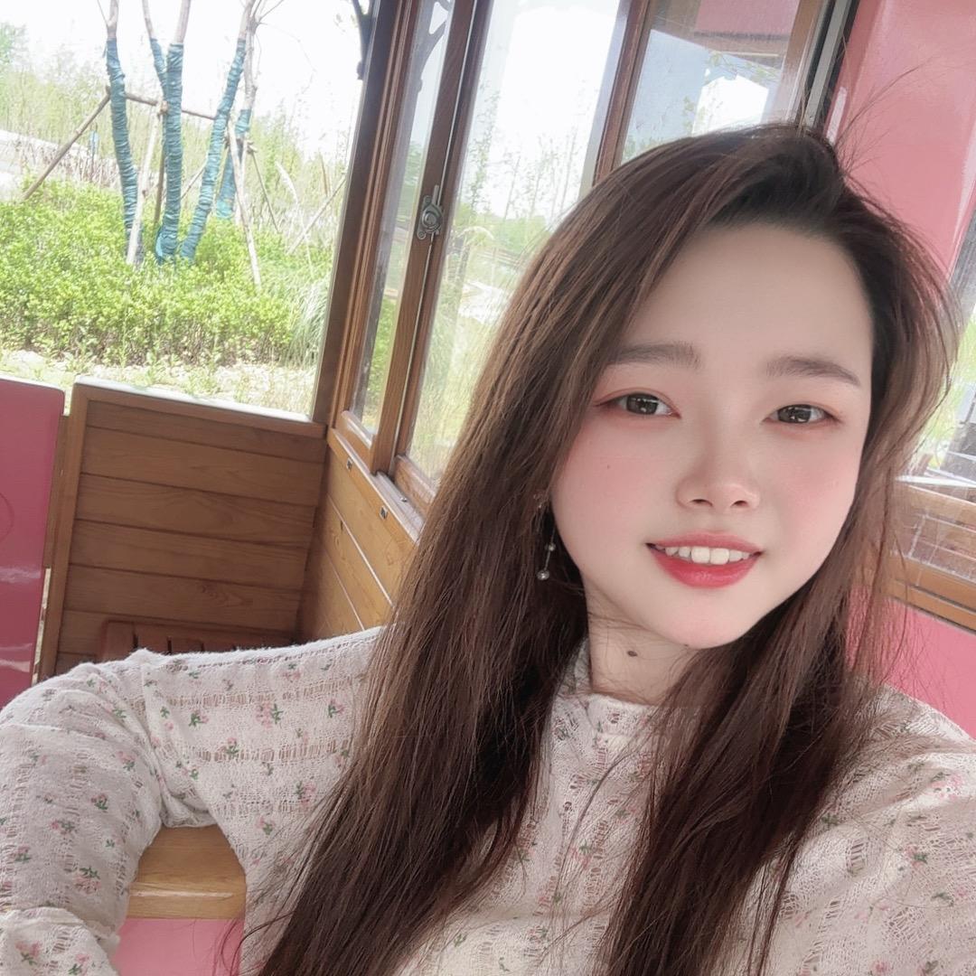 扬扬聊养老行小美