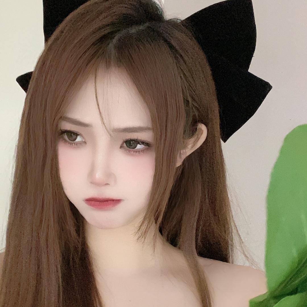 🔮何糯糯呦🔮