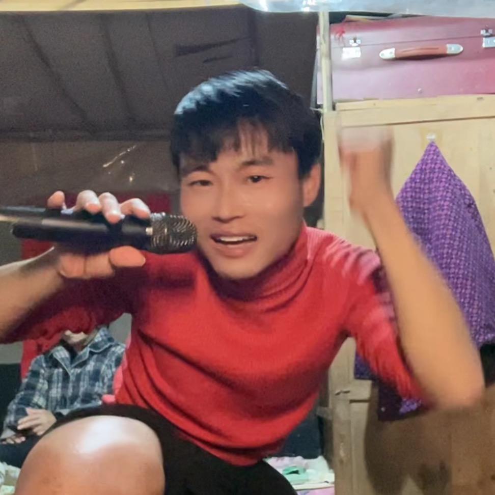 好大一只脚的日常