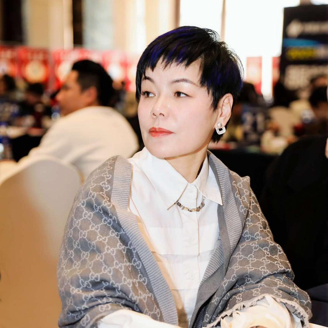 安康蒂言女装梅姐2号