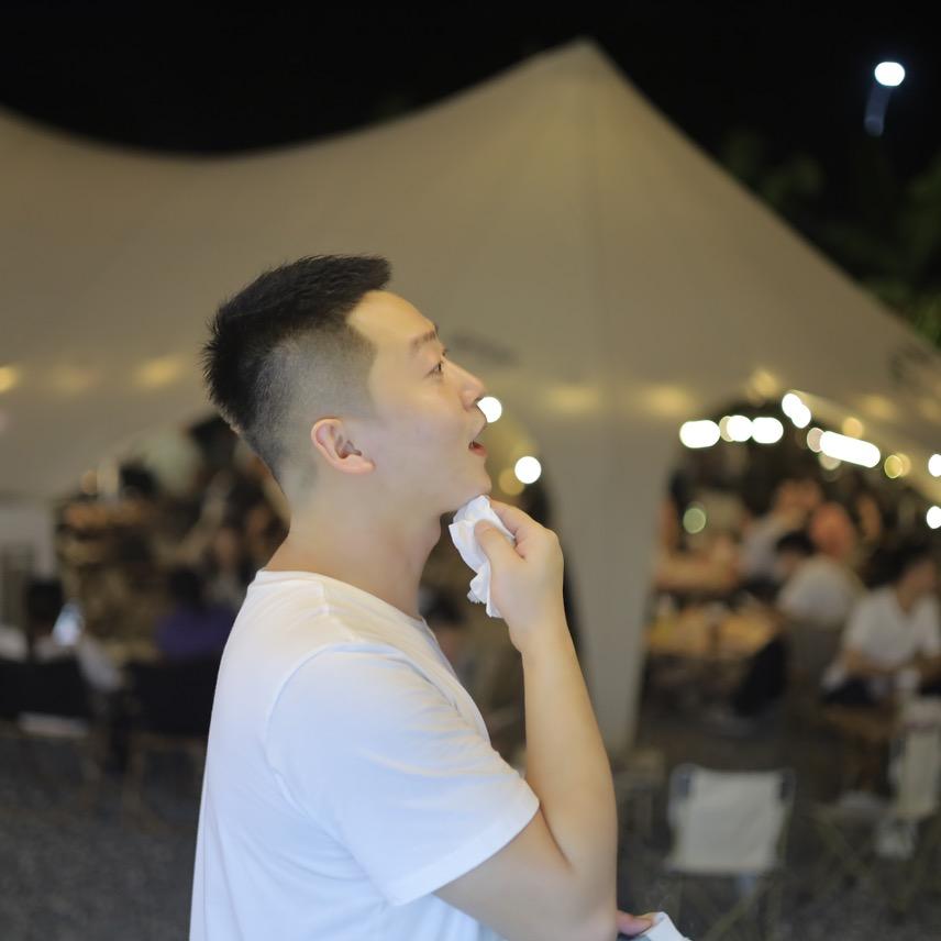 小黑不黑老北鼻
