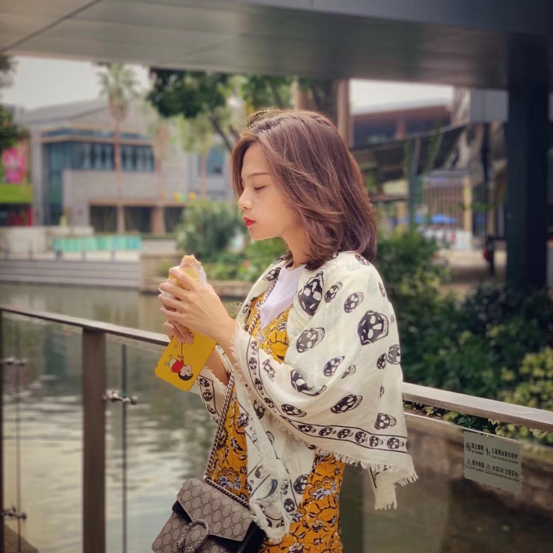 炸毛美少女
