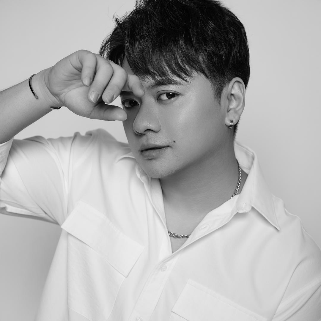 Karl_黄飛
