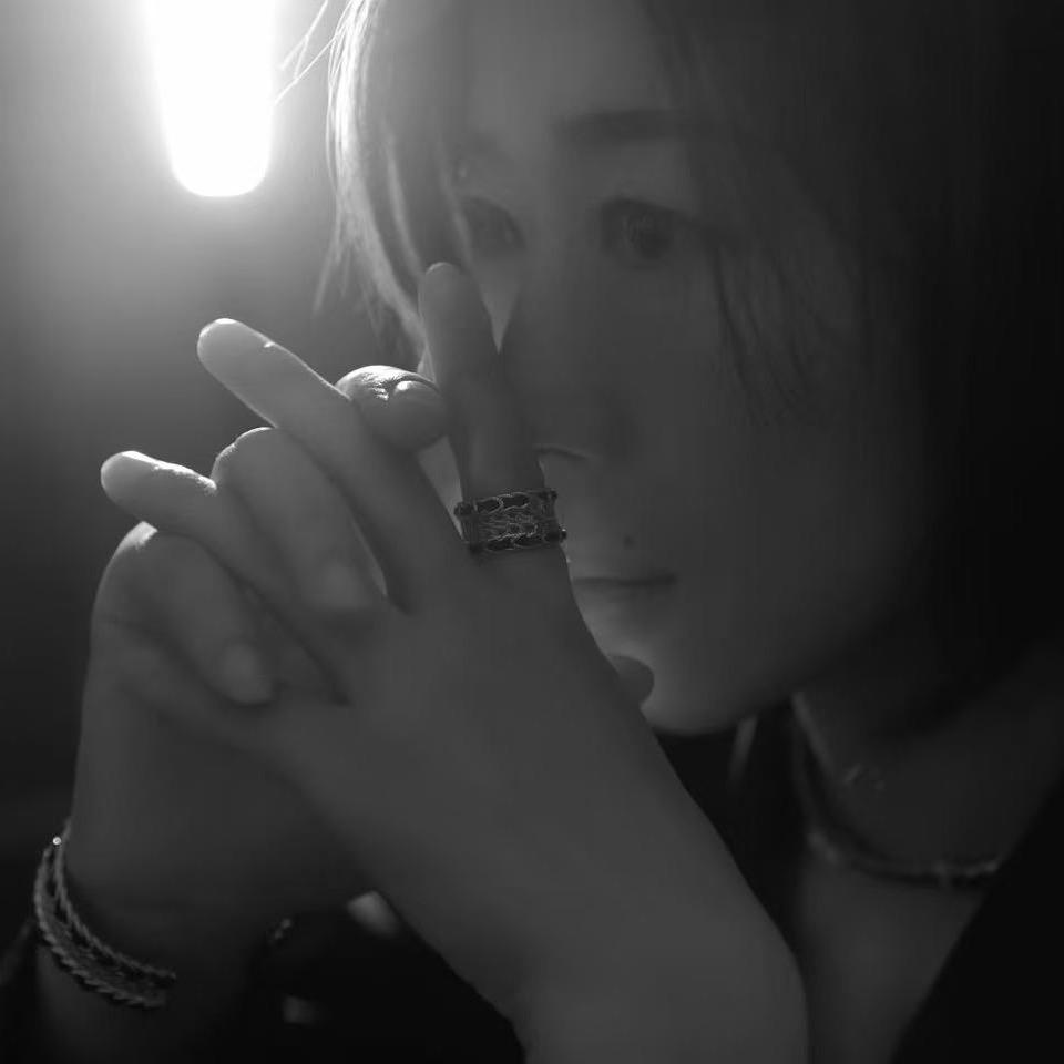 张总和冤种员工们