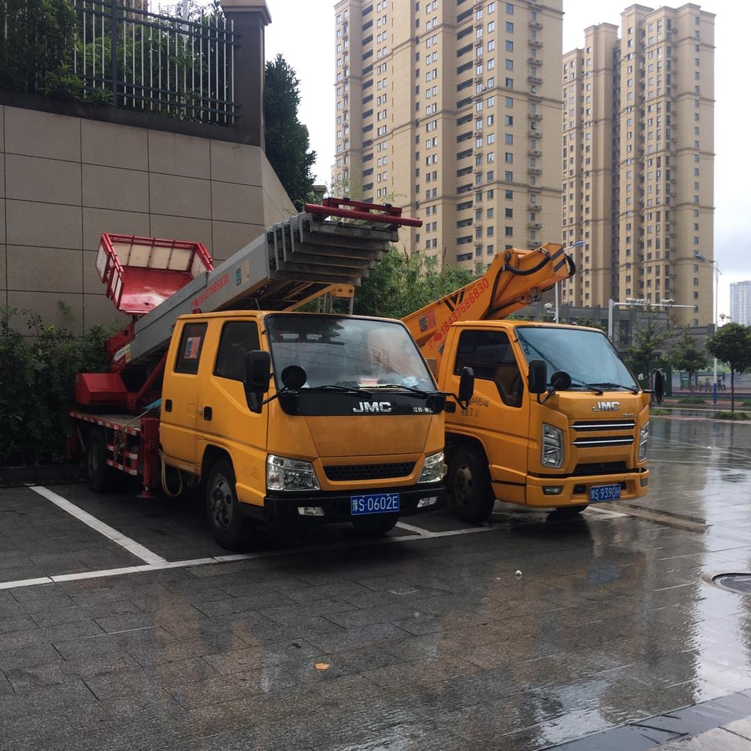 六安金寨叶集云梯上料车黄沙水泥玻璃垃圾