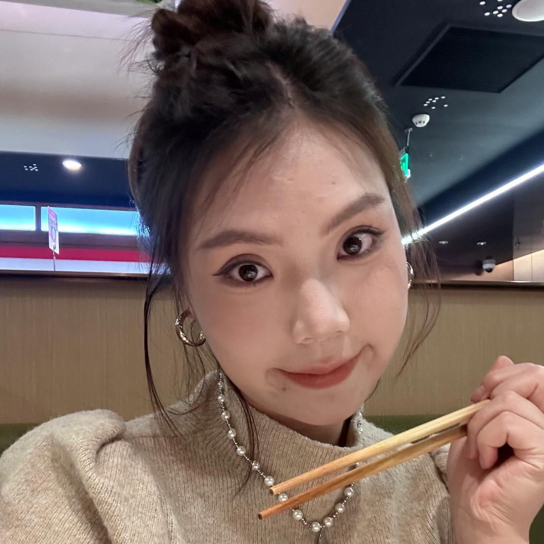 大脸兔兔（孕期中）