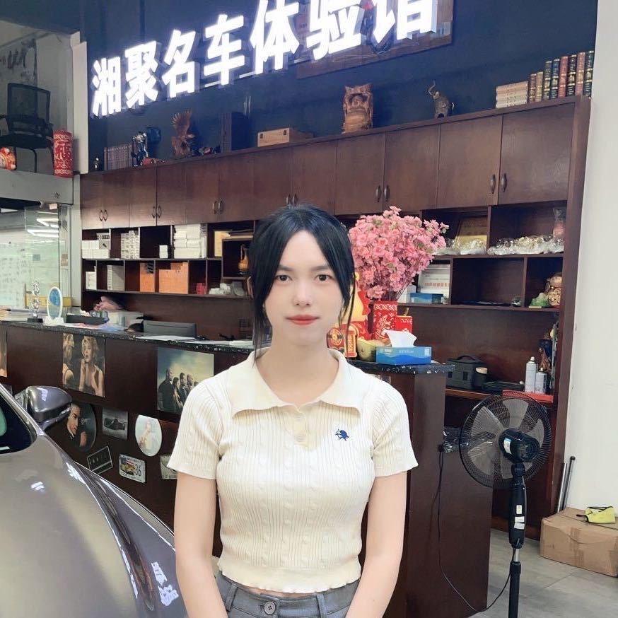 东莞湘聚精品车-雪莹