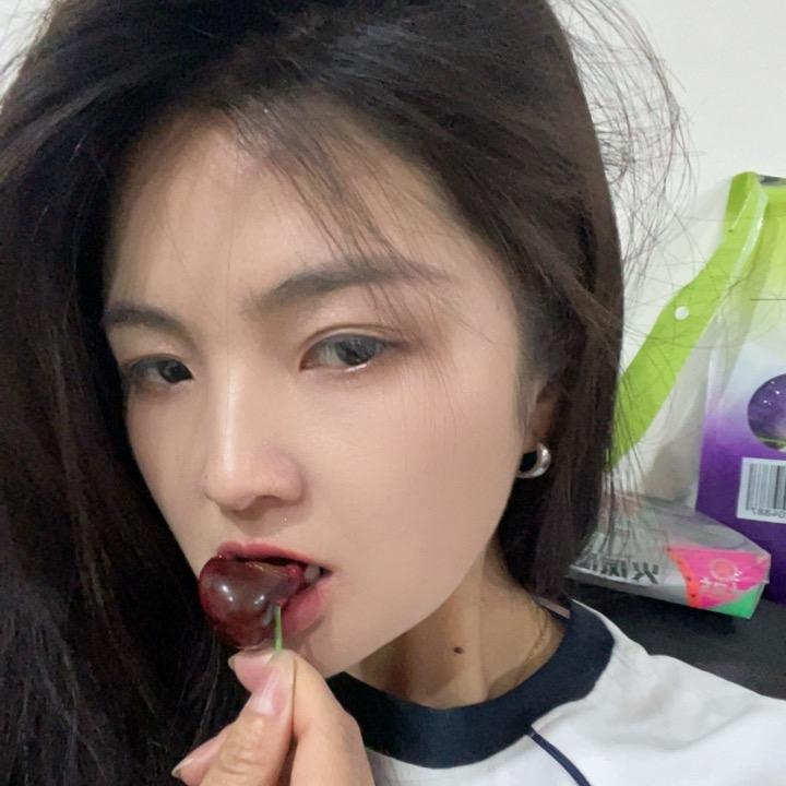 @桃之夭夭💘💋