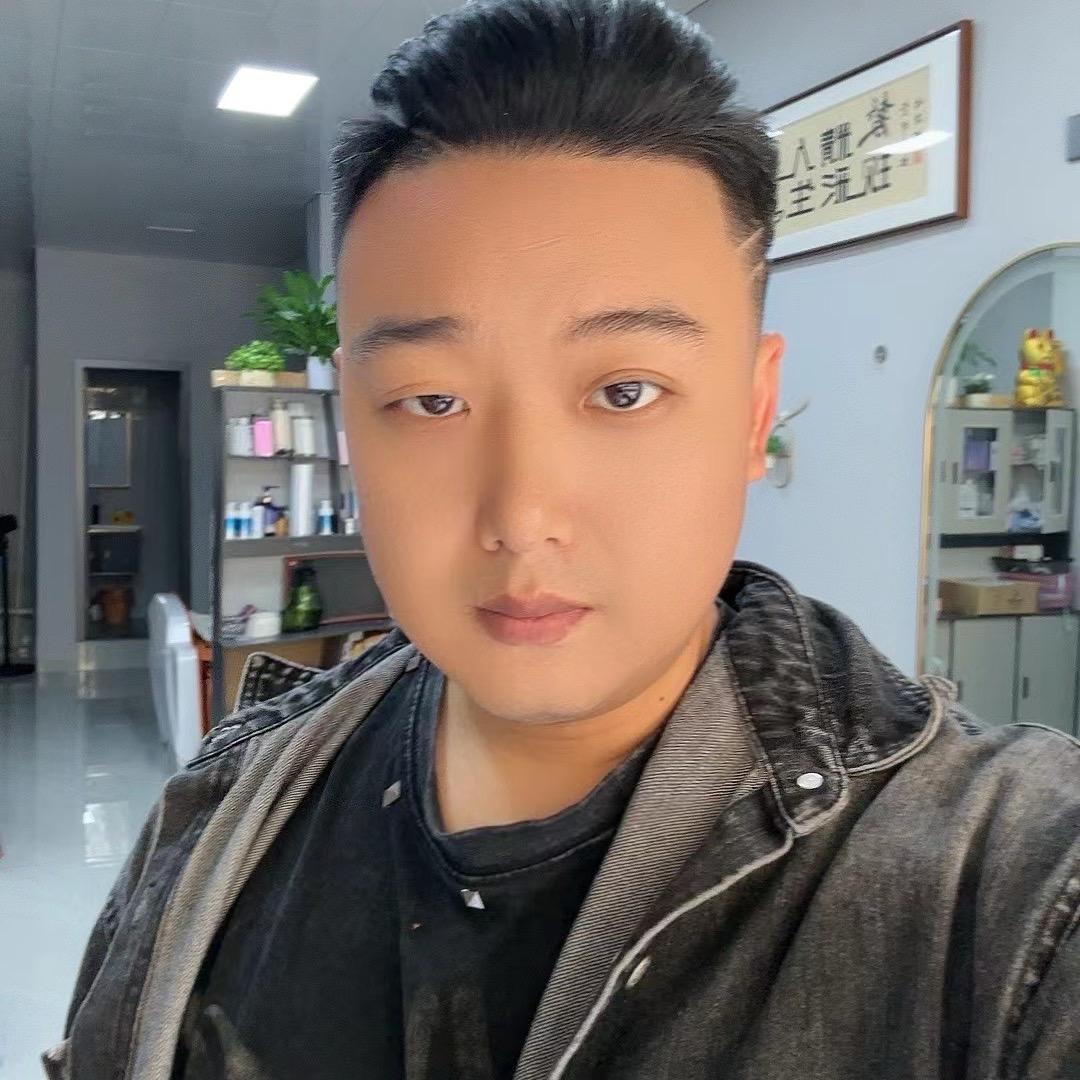 皇帝哥